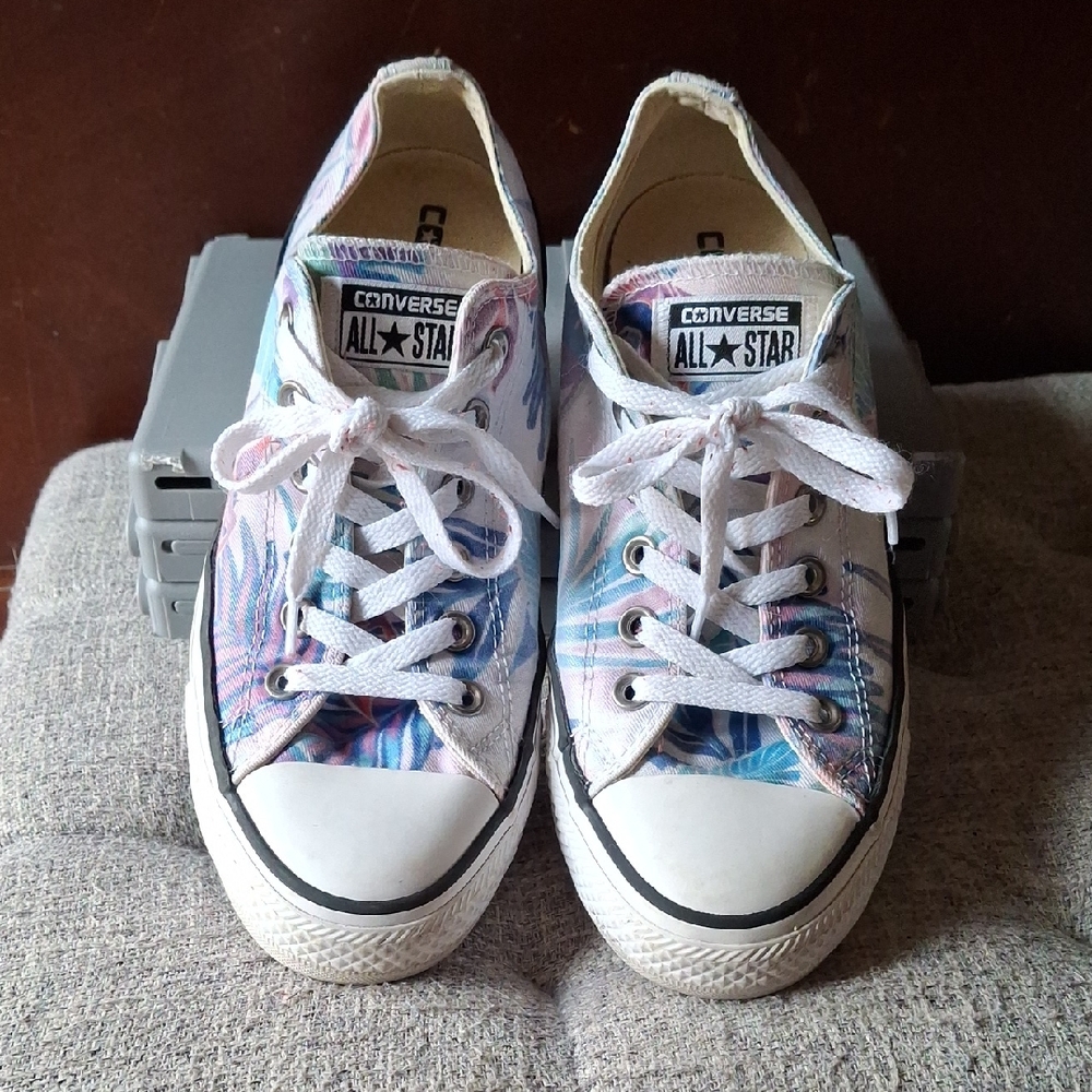 Converse Colorful Patterned Sneakers